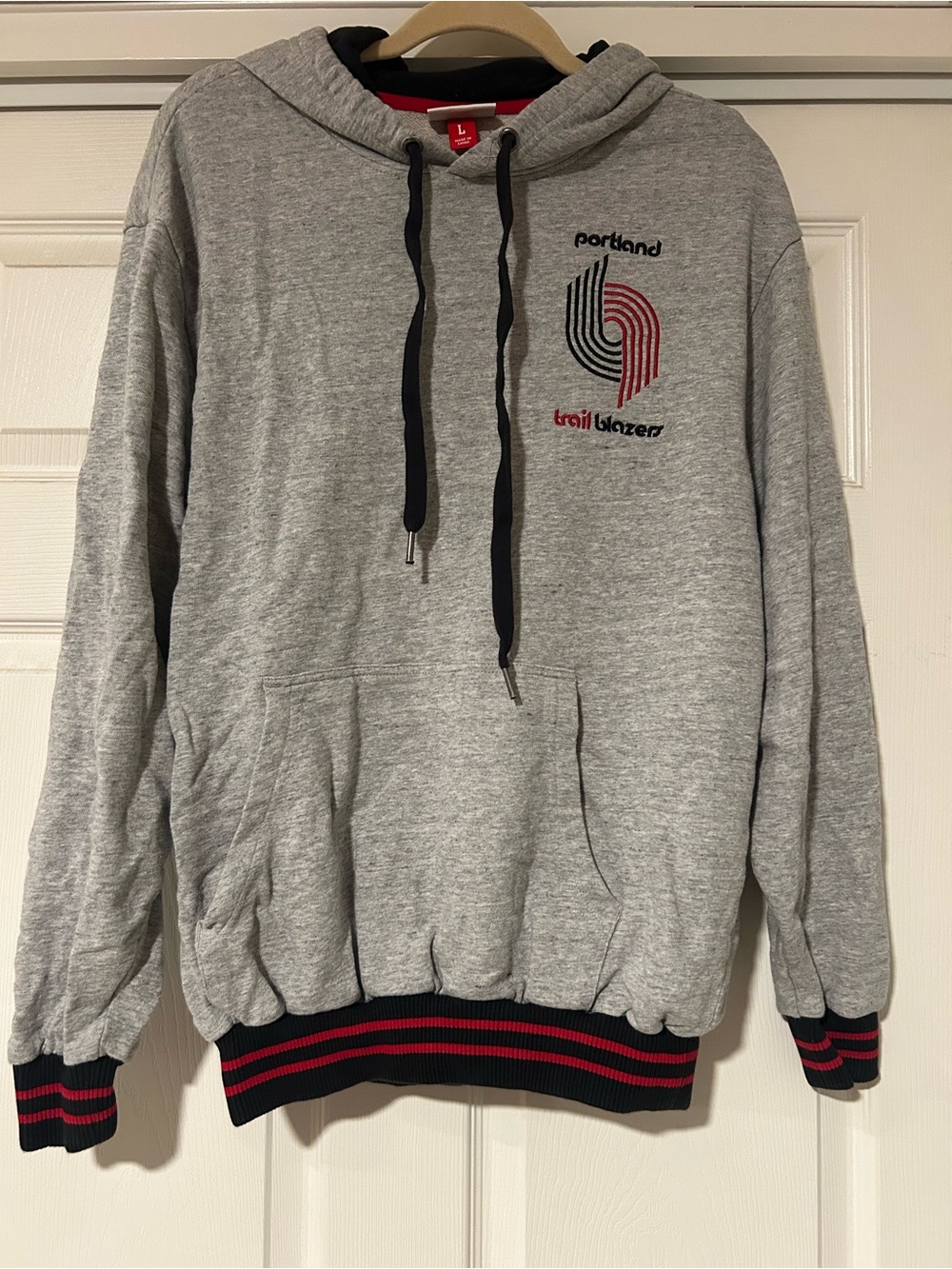 Mitchell & Ness Portland TrailBlazers NBA Gray Pullover Sweatshirt Women Large